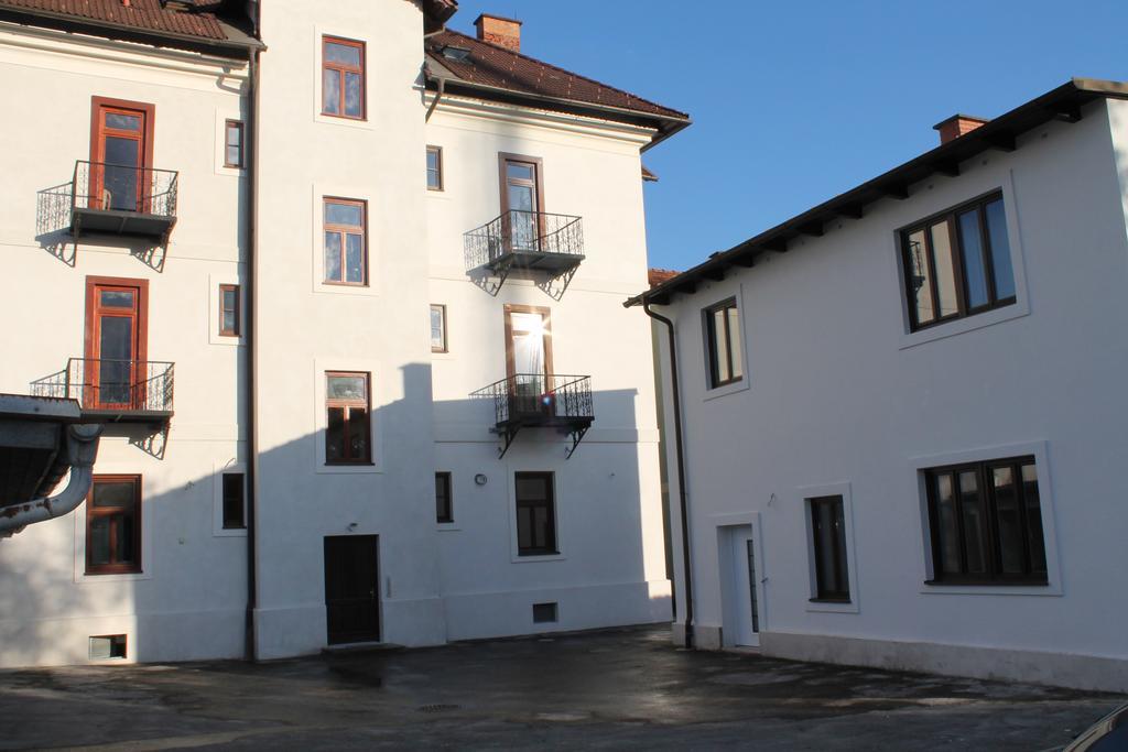 Murtal Apartments Knittelfeld Eksteriør billede
