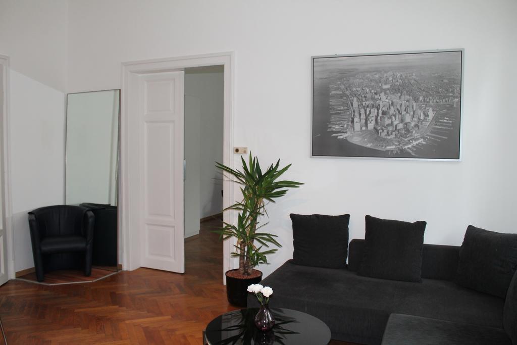 Murtal Apartments Knittelfeld Eksteriør billede